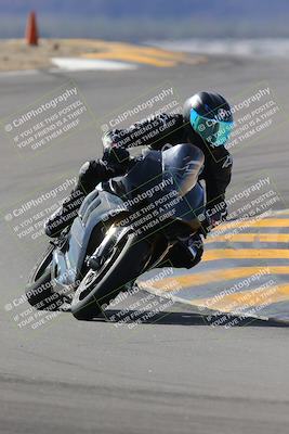 media/Nov-05-2022-SoCal Trackdays (Sat) [[f8d9b725ab]]/Turns 9 and 8 (1050am/